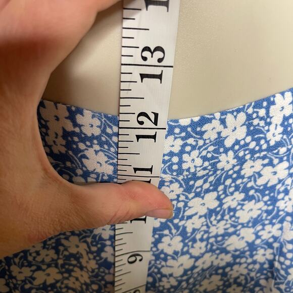 Reformation two piece set in floral blue crop button down top high rise pants 2 - Picture 9 of 11